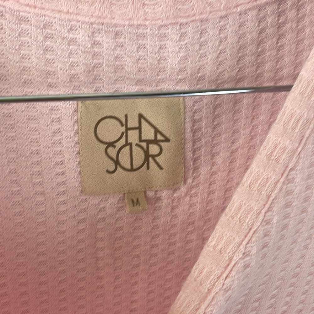 Pink Ribbed‎ Bell Sleeve Blouse - Picture 2 of 5
